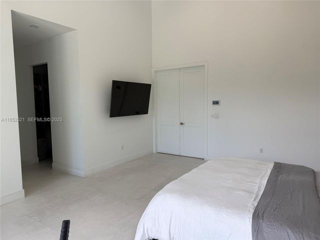 9600 SW 66th Street, Miami, FL 33173