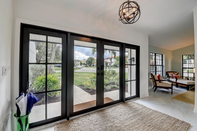 399 SW 15th Street, Boca Raton, FL 33432