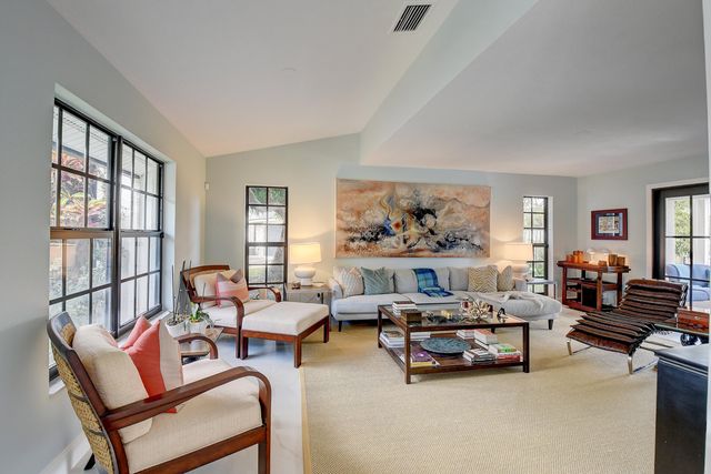 399 SW 15th Street, Boca Raton, FL 33432