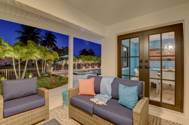 399 SW 15th Street, Boca Raton, FL 33432