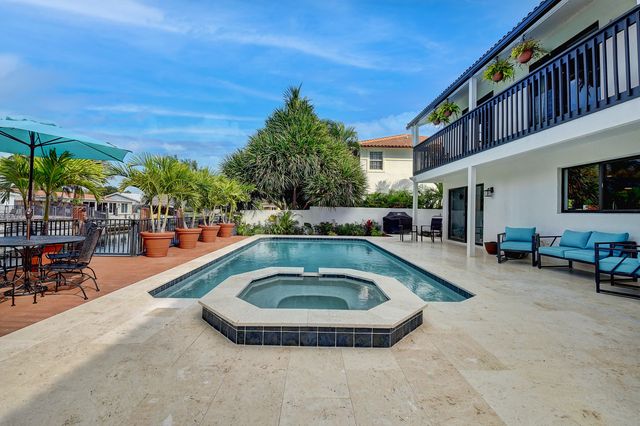 399 SW 15th Street, Boca Raton, FL 33432