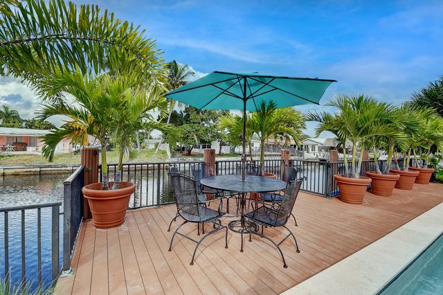 399 SW 15th Street, Boca Raton, FL 33432