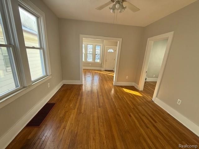 11592 Saint Aubin Street, Hamtramck, MI 48212