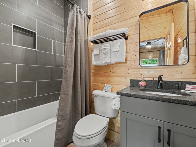 24072412 Ridgehigh Pass, Sevierville, TN 37876