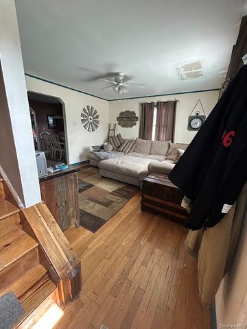 76 Idaho Street, Lindenhurst, NY 11757