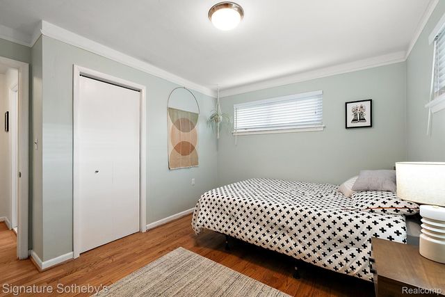 28830 Lorikay Street, Farmington Hills, MI 48334