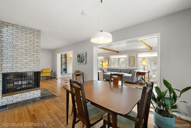 28830 Lorikay Street, Farmington Hills, MI 48334