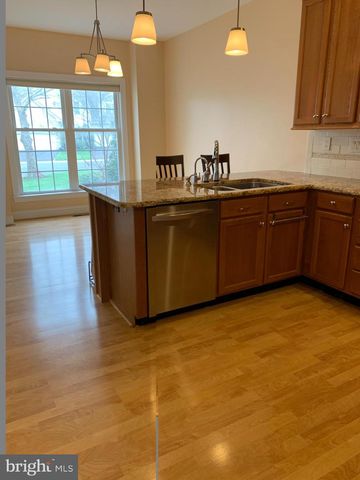 135 BIRKDALE DR, Blue Bell, PA 19422