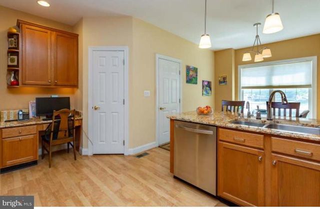 135 BIRKDALE DR, Blue Bell, PA 19422