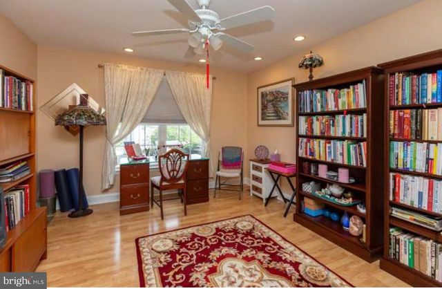 135 BIRKDALE DR, Blue Bell, PA 19422