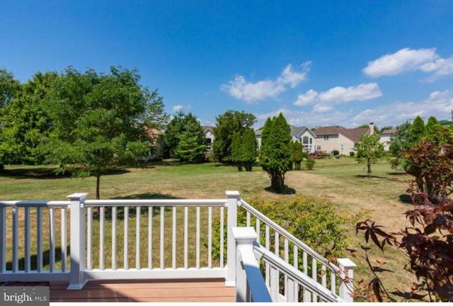 135 BIRKDALE DR, Blue Bell, PA 19422