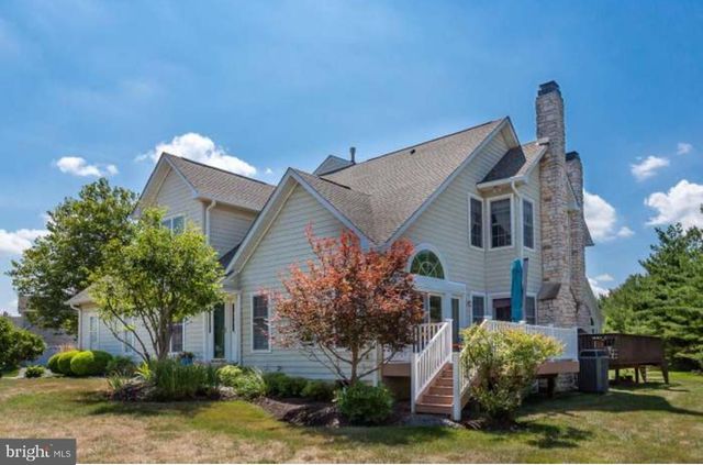 135 BIRKDALE DR, Blue Bell, PA 19422