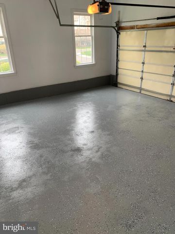 135 BIRKDALE DR, Blue Bell, PA 19422