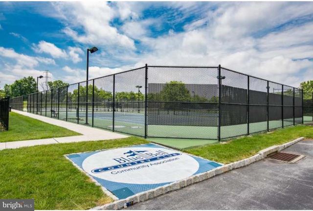 135 BIRKDALE DR, Blue Bell, PA 19422