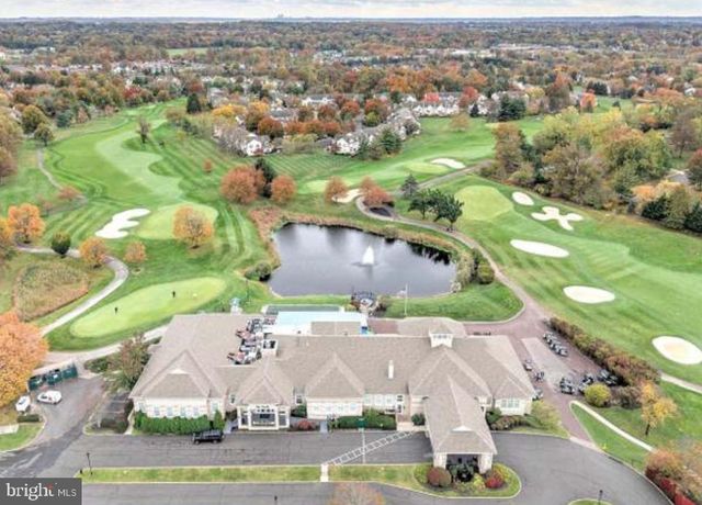 135 BIRKDALE DR, Blue Bell, PA 19422