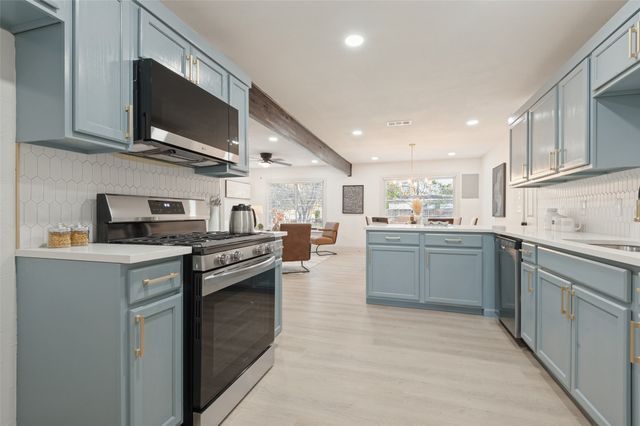 7444 Willis Avenue, Fort Worth, TX 76116