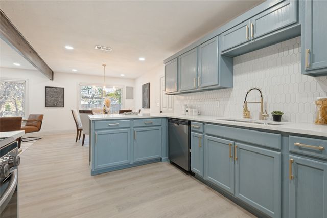 7444 Willis Avenue, Fort Worth, TX 76116