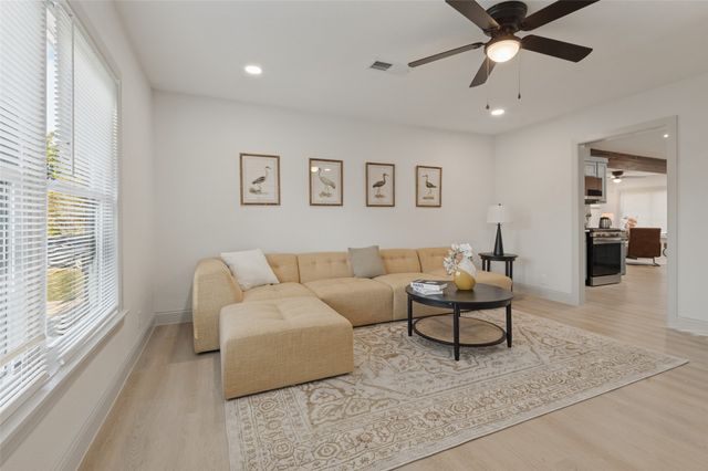 7444 Willis Avenue, Fort Worth, TX 76116