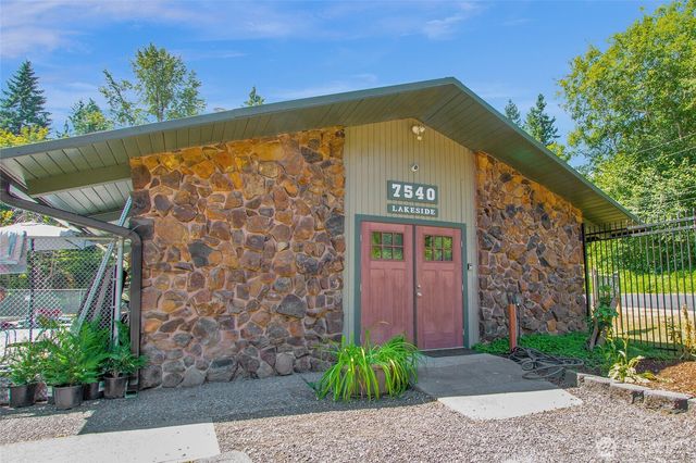 8023 Box Elder Drive SW, Olympia, WA 98512