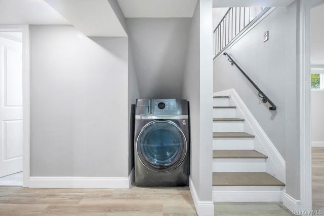 3004 New London Avenue, Medford, NY 11763