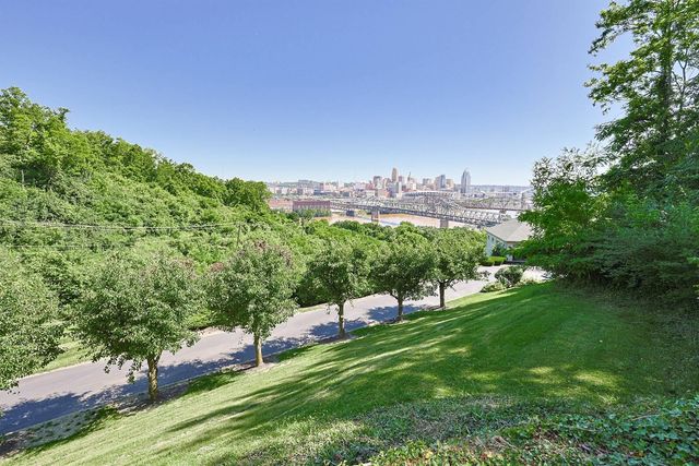 1109 River Hill Drive, Covington, KY 41011