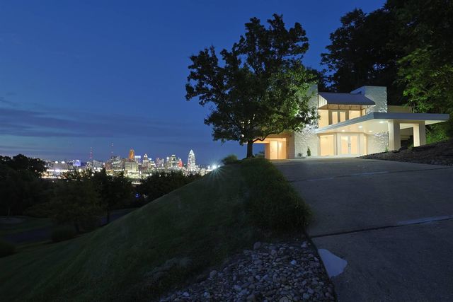 1109 River Hill Drive, Covington, KY 41011
