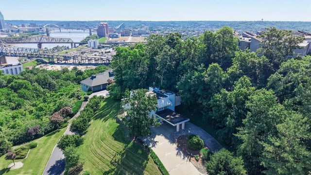 1109 River Hill Drive, Covington, KY 41011