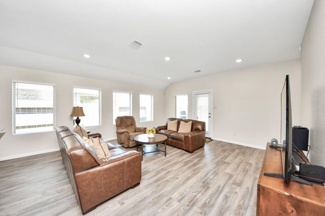 4222 Sonora Prairie Trail, Baytown, TX 77521