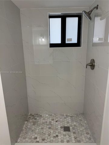 20281 E Country Club Drive CAB19, Aventura, FL 33180