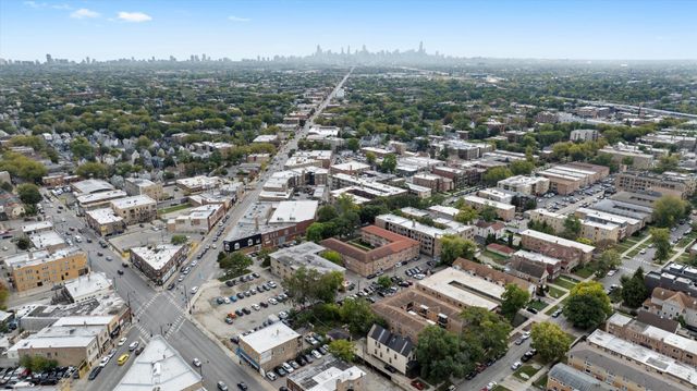 4337 N Kedvale Avenue 2E, Chicago, IL 60641
