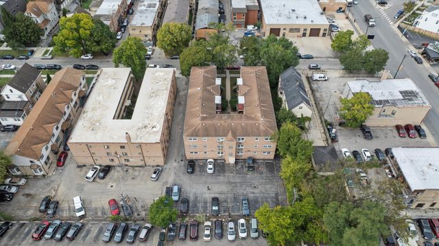 4337 N Kedvale Avenue 2E, Chicago, IL 60641
