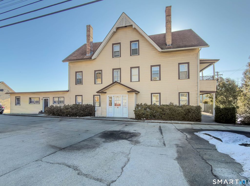 223 Norwich Avenue, Norwich, CT 06380