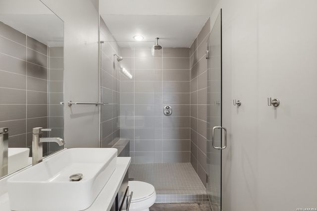 1542 N Alamo St Unit 201, San Antonio, TX 78215