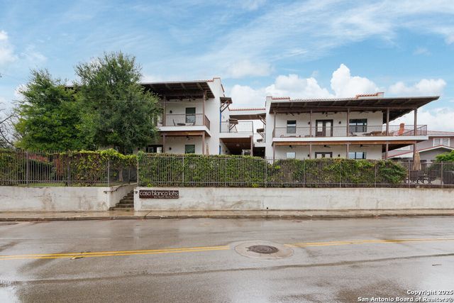 1542 N Alamo St Unit 201, San Antonio, TX 78215