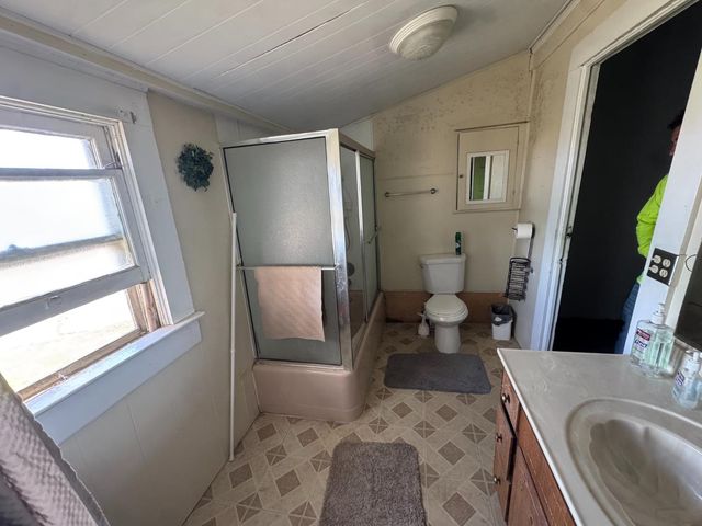 8138 S Kenneth Avenue, Fowler, CA 92625