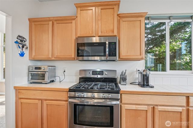 6326 Rebecca Avenue SE, Auburn, WA 98092