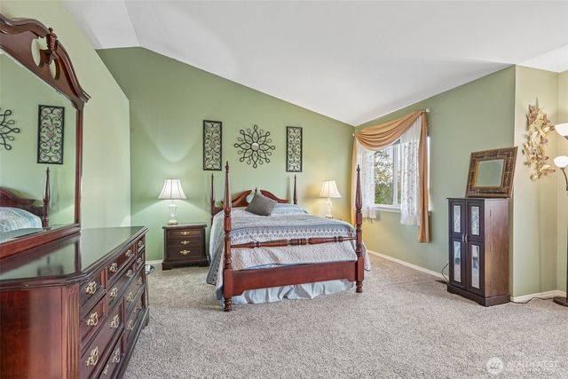 6326 Rebecca Avenue SE, Auburn, WA 98092