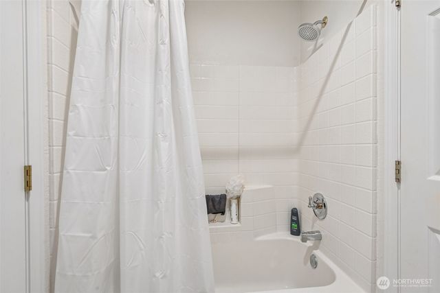 6326 Rebecca Avenue SE, Auburn, WA 98092