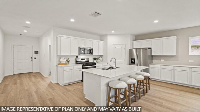 275 San Marcos Trail, Dayton, TX 77535