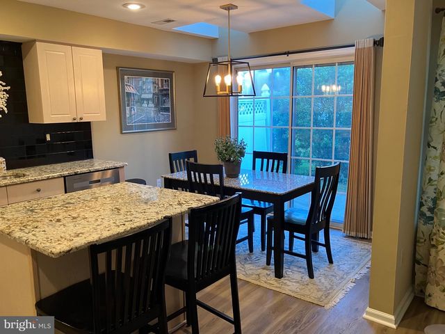 204 CARRINGTON CT, Warwick, PA 18974