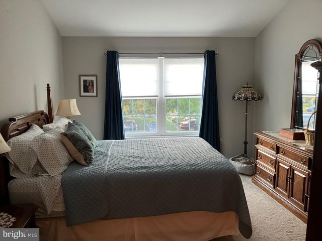 204 CARRINGTON CT, Warwick, PA 18974