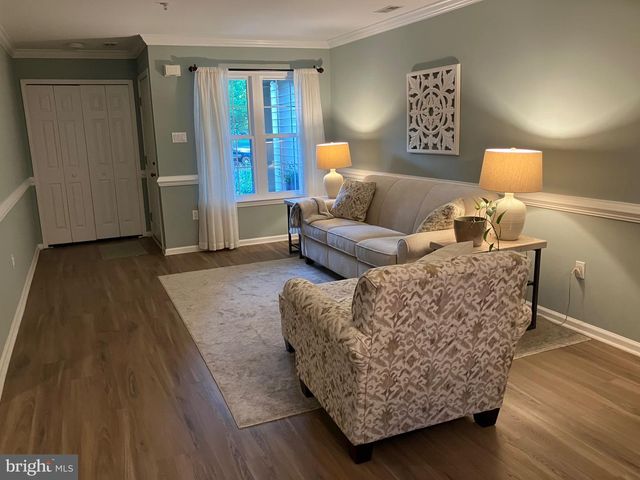 204 CARRINGTON CT, Warwick, PA 18974