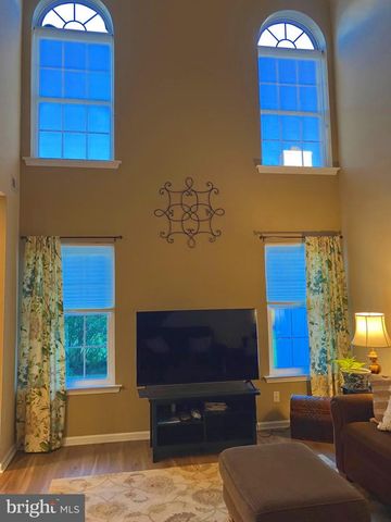 204 CARRINGTON CT, Warwick, PA 18974