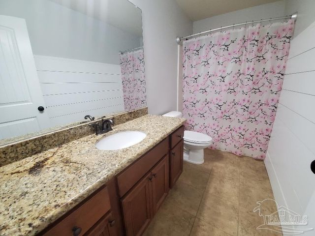 2549 Redford Dr, Cantonment, FL 32533