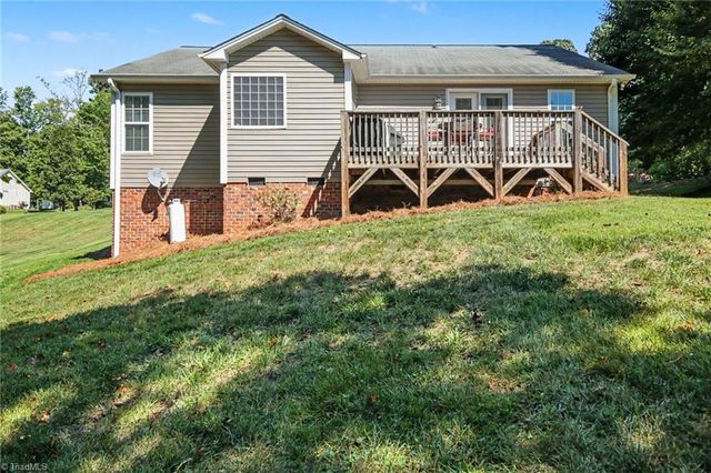 848 Ridge View Terrace, Rural Hall, NC 27045