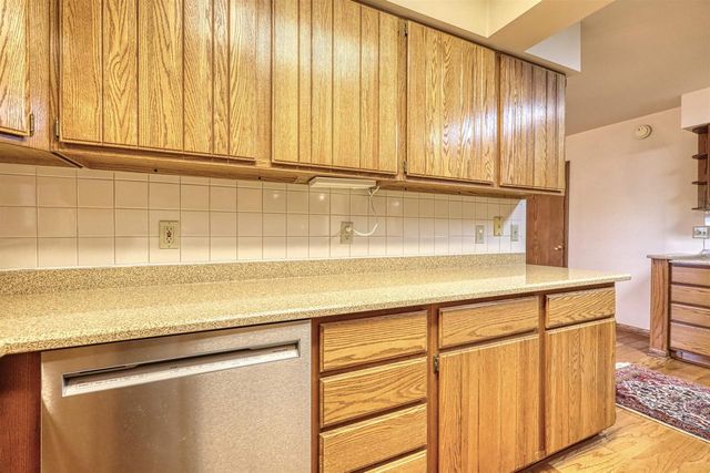 3169 Hickory Ridge Road, Madison, WI 53719