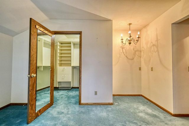 3169 Hickory Ridge Road, Madison, WI 53719