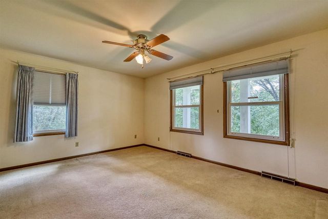 3169 Hickory Ridge Road, Madison, WI 53719