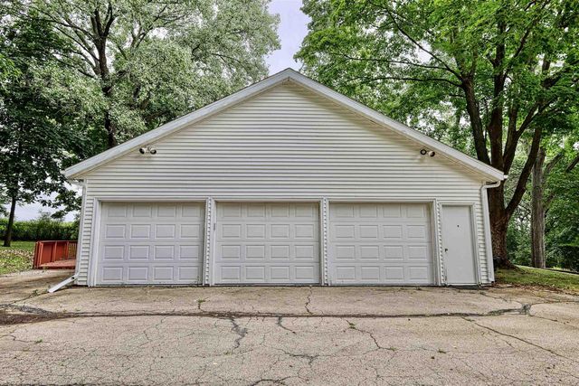 3169 Hickory Ridge Road, Madison, WI 53719