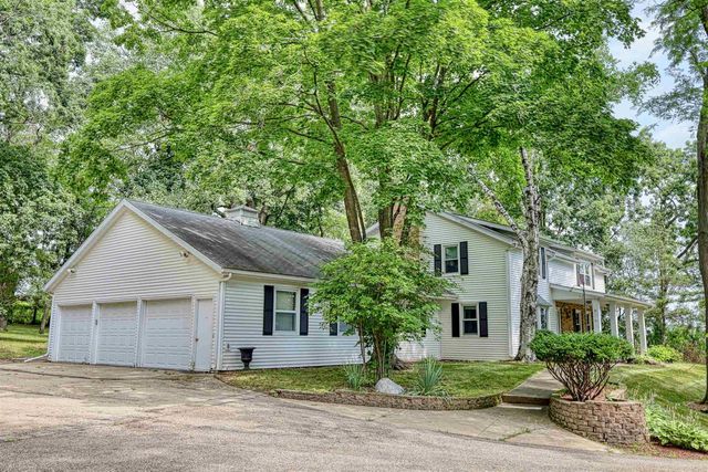 3169 Hickory Ridge Road, Madison, WI 53719